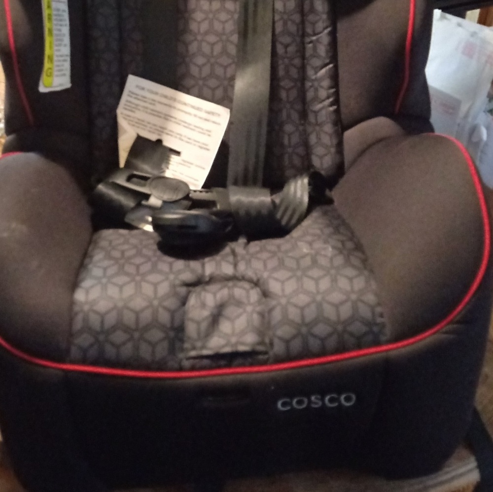 Cosco carseat 3 in 1